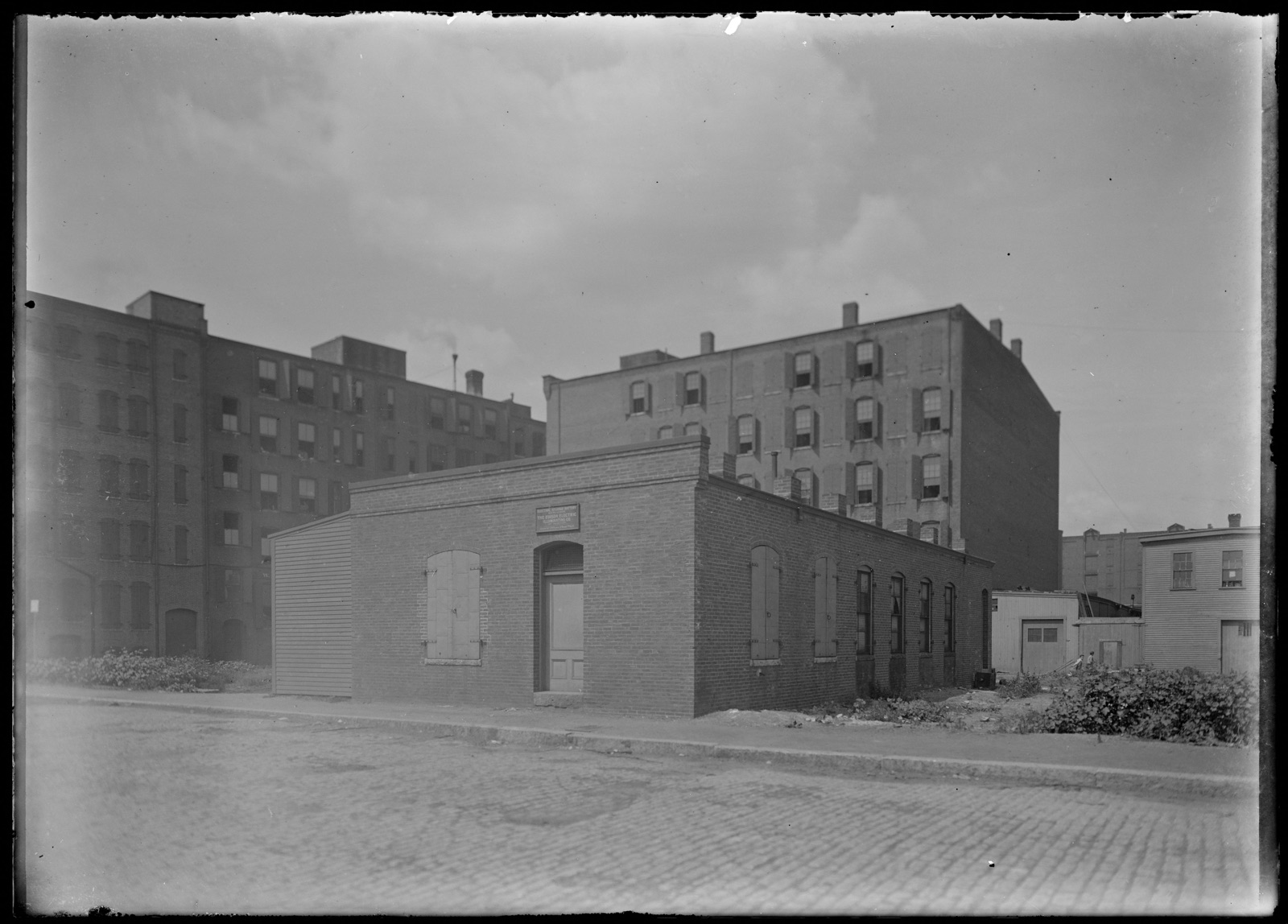 The Edison Electric Illuminating Company building, Boston, about 1900
